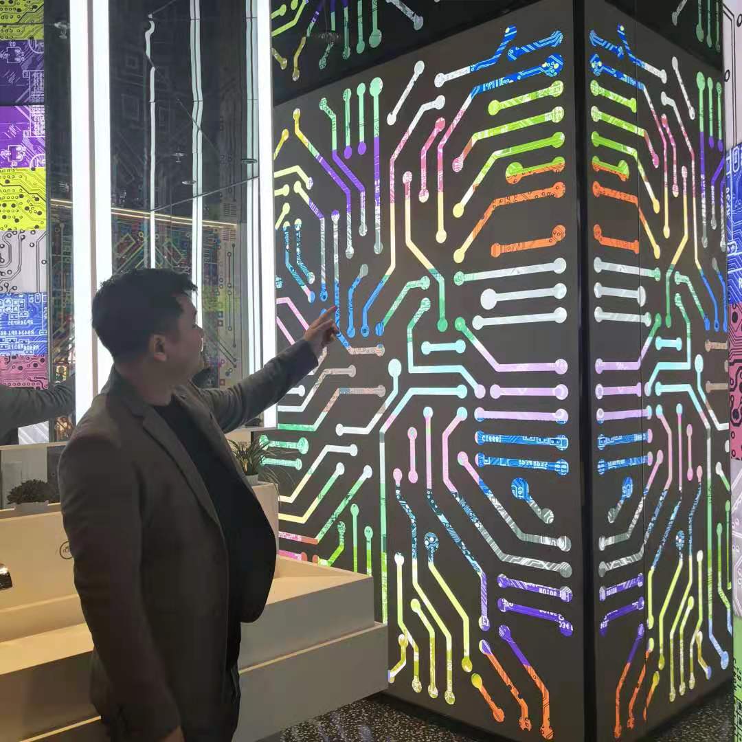 “中國電子第一街”華強北博物館今日開館 “人文、科技、時尚、互動”四大核心元素打造“不一樣的博物館”插圖(2)