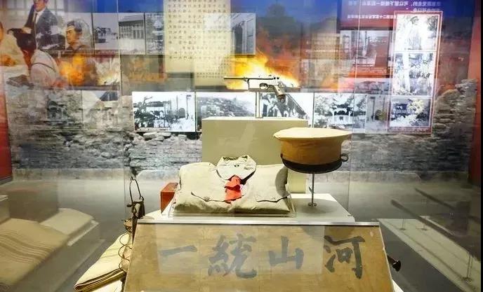 巖星特刊 | 走進博物館,回憶崢嶸歲月插圖(4) 巖星特刊 | 走進博物館,回憶崢嶸歲月插圖(4)